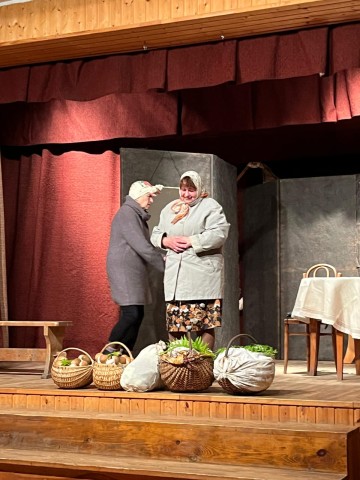 Ezeres pagasta amatierteātris "Meduspods"